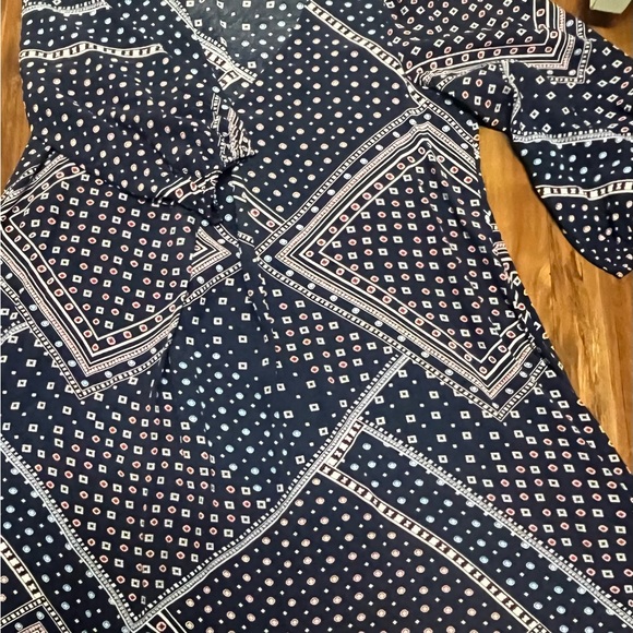 Loft Bandana Dress - Picture 7 of 9